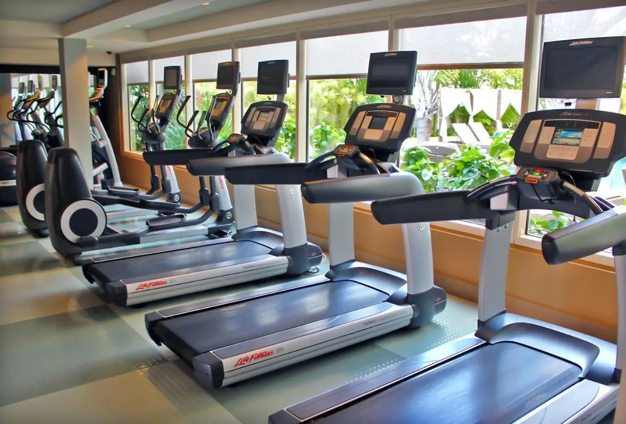 Allure Waikiki Condo ホノルル